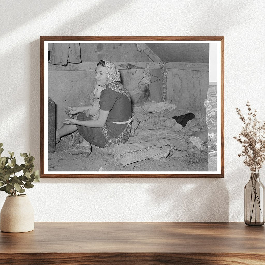 Vintage 1939 Photo of Migrant Mother and Child Texas