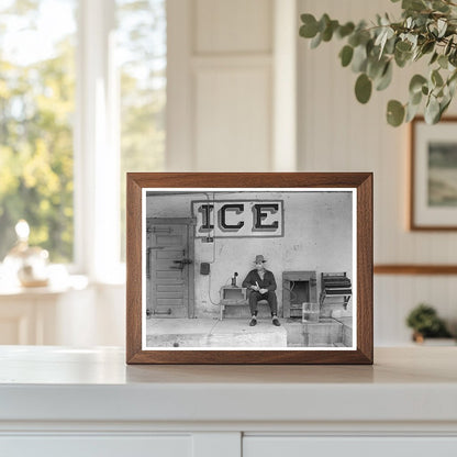 Ice Vendor in Harlingen Texas February 1939 Vintage Photo