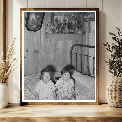 Children of Mexican Labor Contractor in Robstown Texas 1939