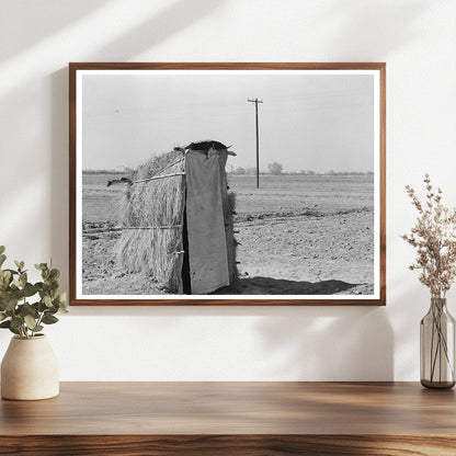Straw Privy of Mexican Farmer Edinburg Texas 1939