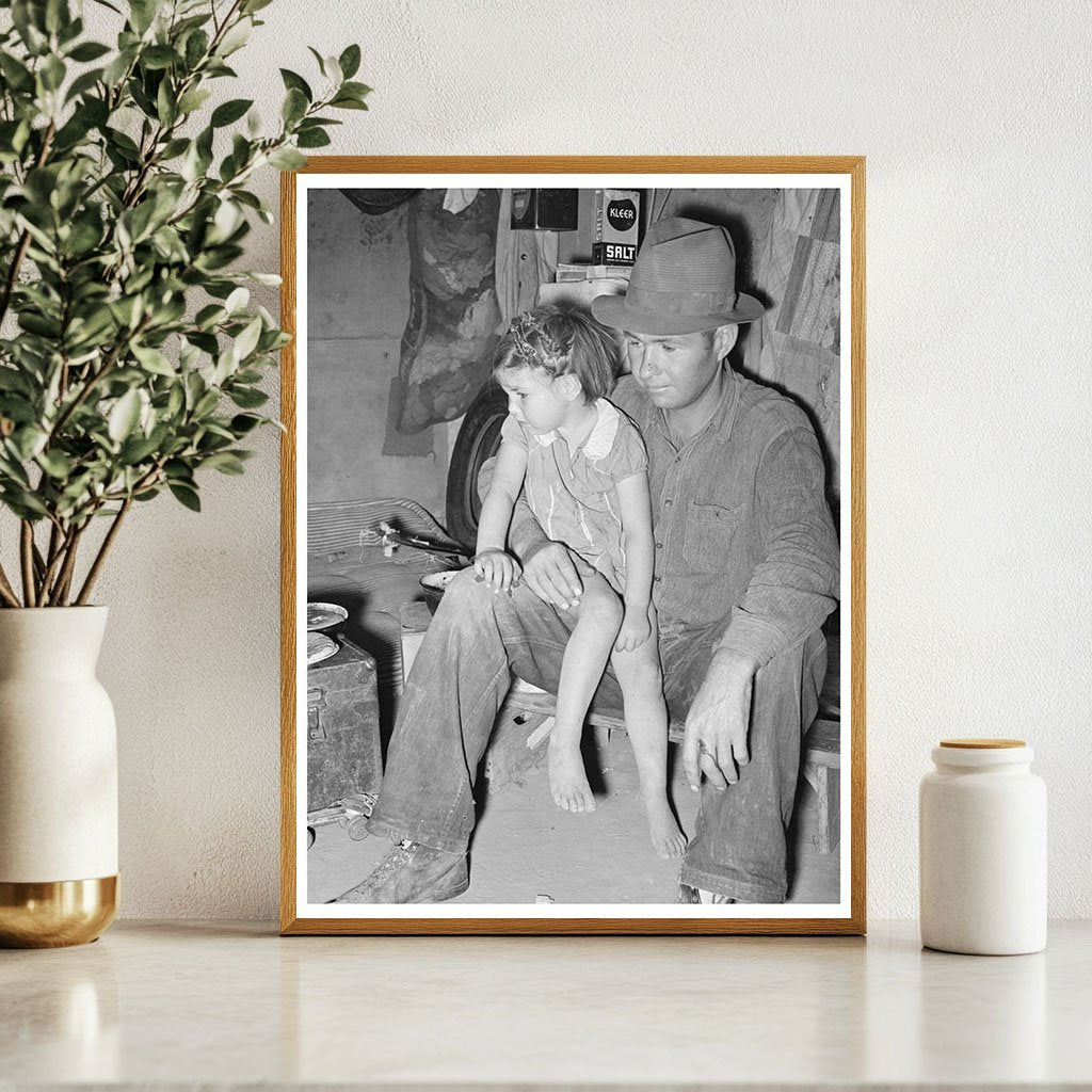 Migrant Father and Daughter in Edinburg Texas 1939