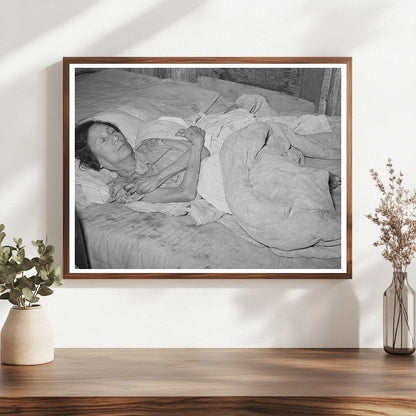 Mexican Woman with Arthritis in Crystal City 1939