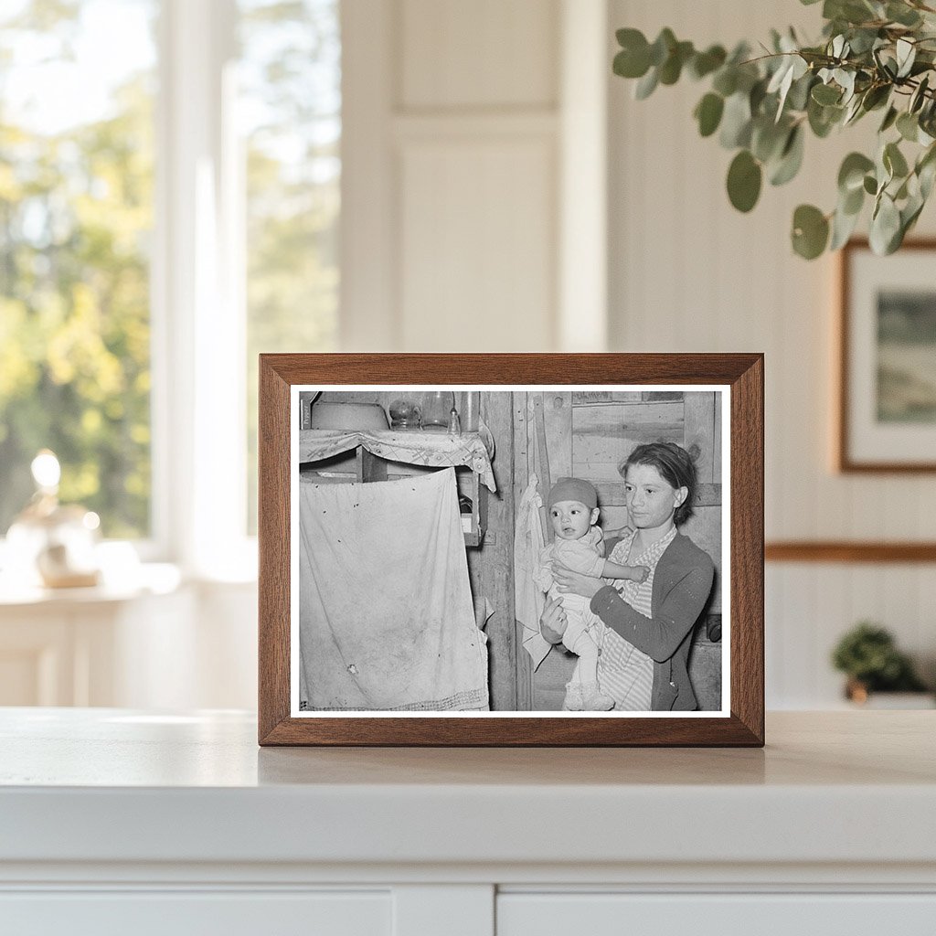 Mexican Mother and Child at Home Crystal City Texas 1939