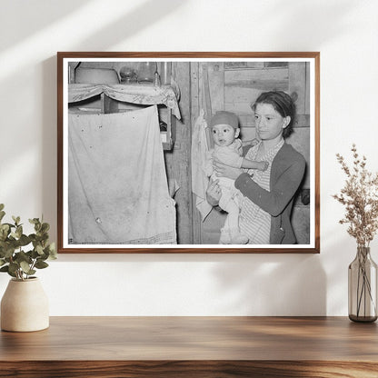 Mexican Mother and Child at Home Crystal City Texas 1939