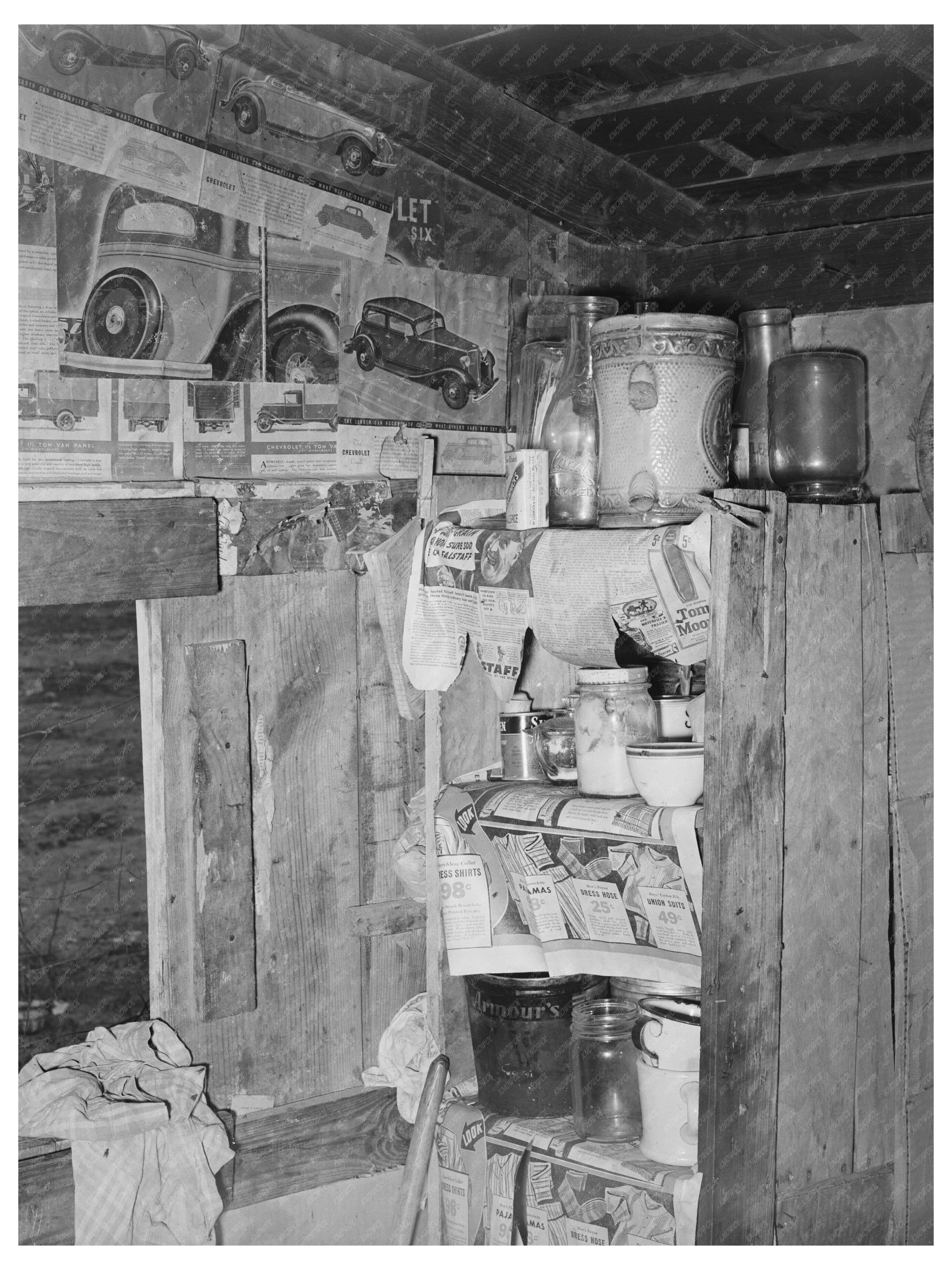 Vintage Kitchen Cabinet in Mexican Home Crystal City 1939