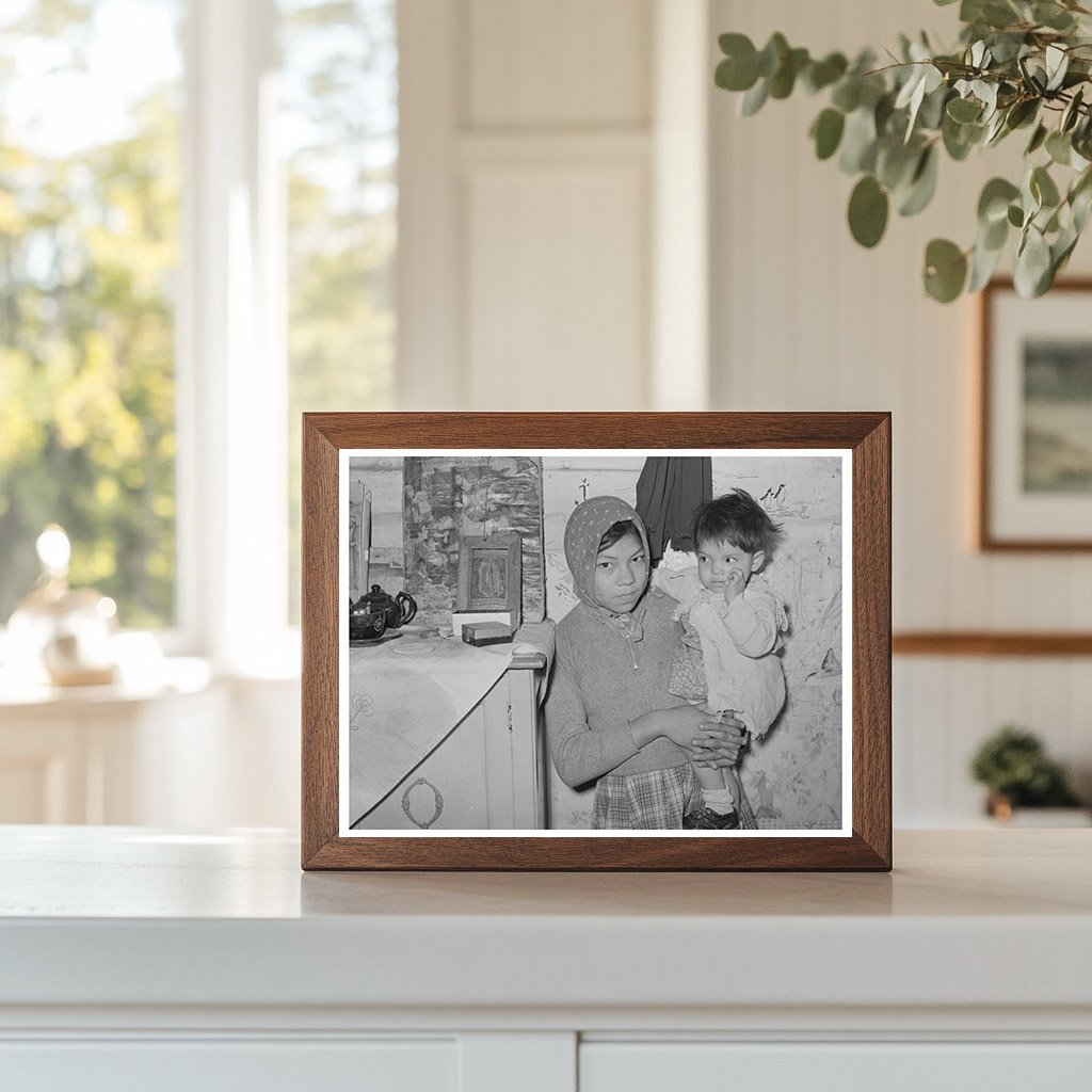 Mexican Children at Home in San Antonio 1939
