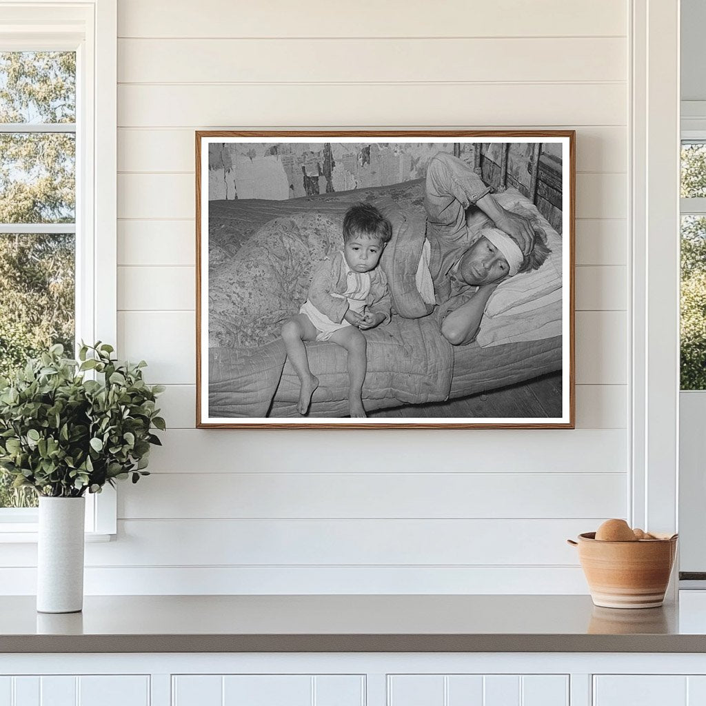 Mexican Father and Child in San Antonio Texas 1939