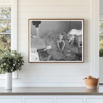 Migrant Child in Tent Corpus Christi Texas March 1939