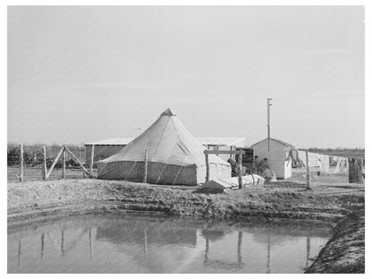 El Indio Texas Water Reservoir and Pump House 1939