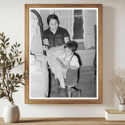 Mexican Mother and Child in San Antonio Texas 1939