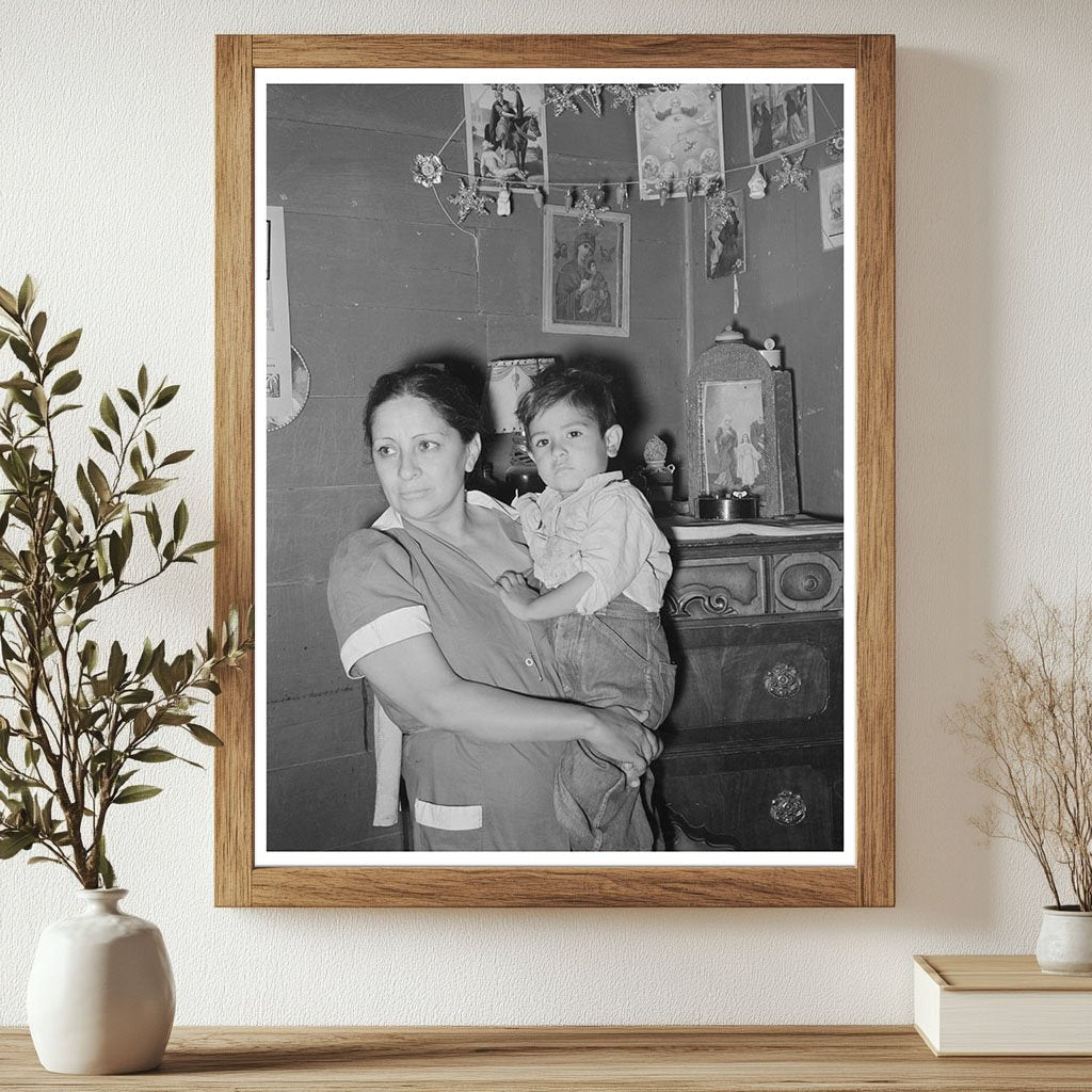 Mexican Mother and Child at Shrine in San Antonio 1939