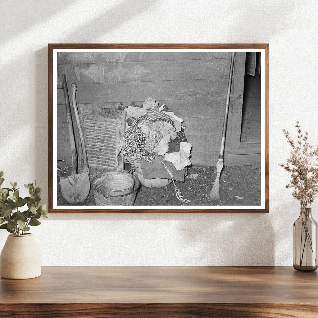 Laundry and Garden Tools in San Antonio 1939