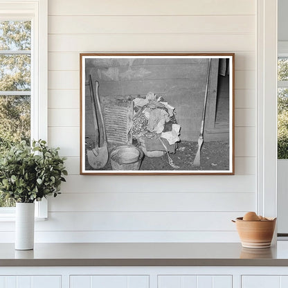 Laundry and Garden Tools in San Antonio 1939