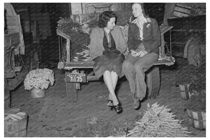 Wives of Vegetable Peddlers at San Antonio Market 1939