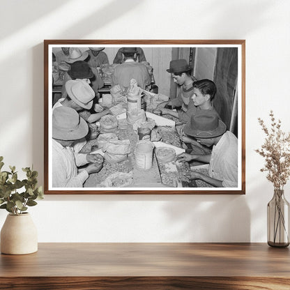 Mexican Pecan Shellers in San Antonio 1939