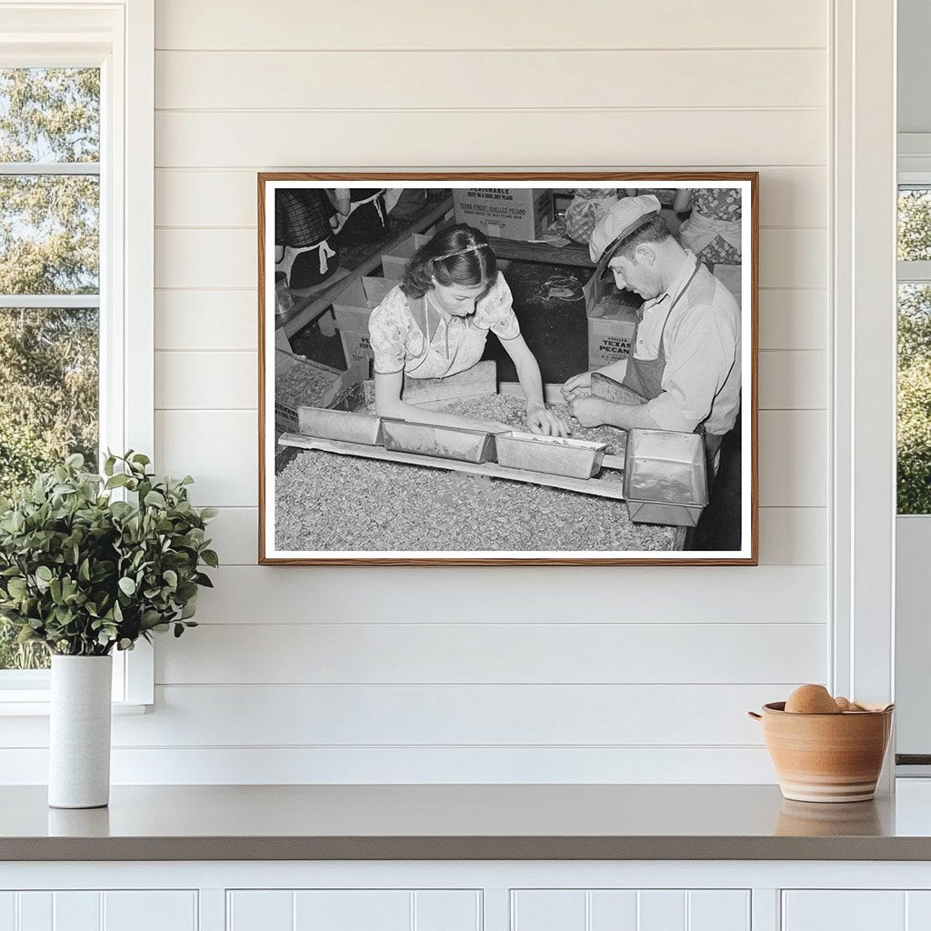 Pecan Shelling Plant Workers San Antonio 1939