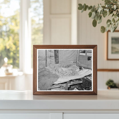 Migrant Child with Influenza Jefferson Texas March 1939