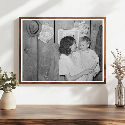Mother and Child in Jefferson Texas March 1939
