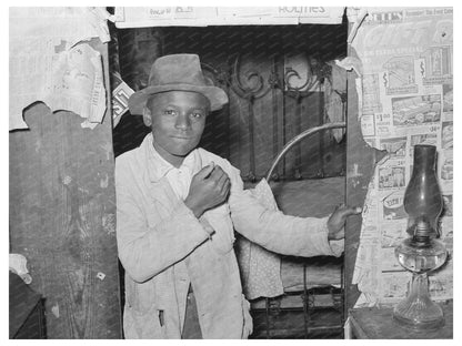Strawberry Picker in Doorway Hammond Louisiana April 1939