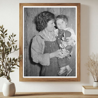 Migratory Berry Picker with Child Ponchatoula 1939