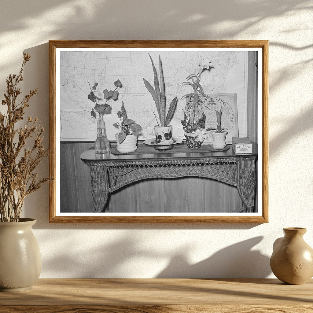 Vintage Flower Display in Hotel Lobby San Augustine 1939