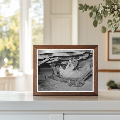 Vintage Garage Scene Automotive Repair San Augustine 1939