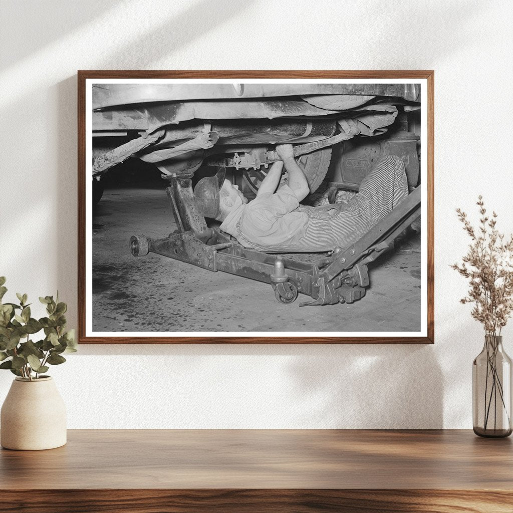 Vintage Garage Scene Automotive Repair San Augustine 1939