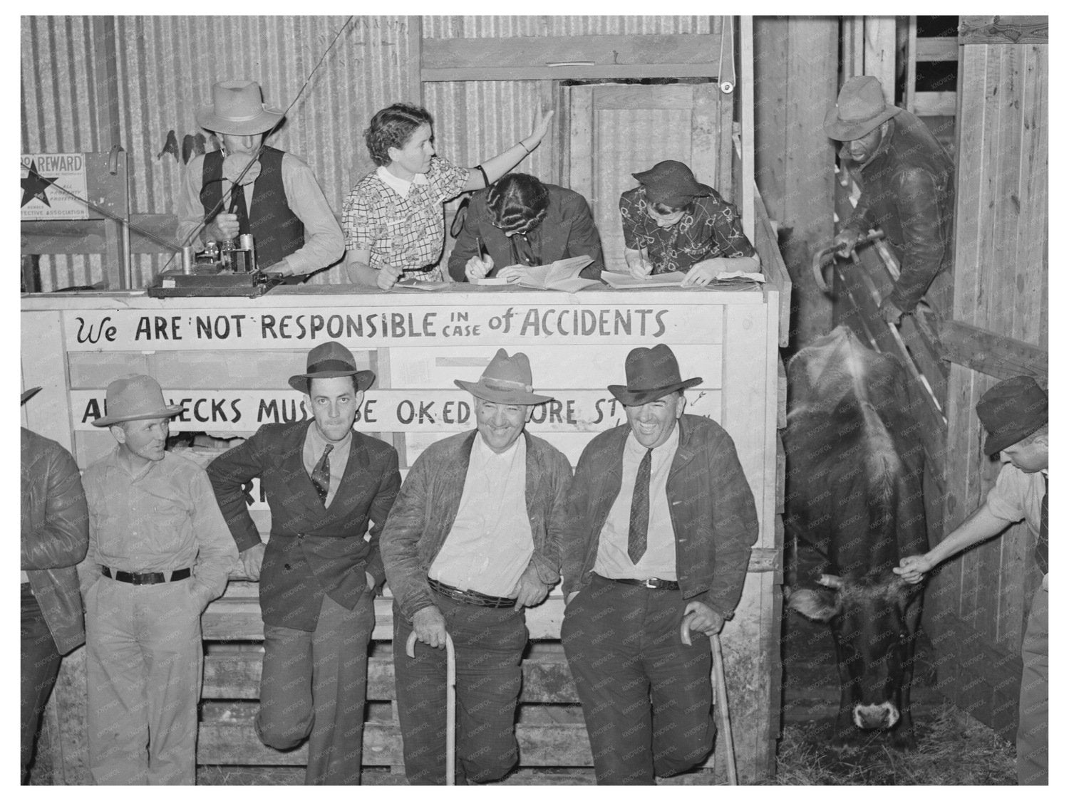 San Augustine Texas Auction Scene April 1939