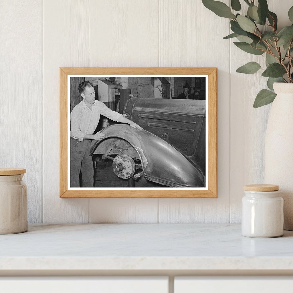 Refinishing a Fender in San Augustine Texas 1939