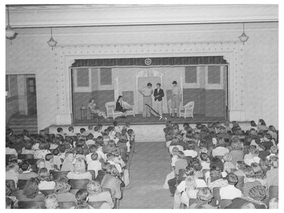 San Augustine Texas Schoolchildren Watch Senior Class Play 1939