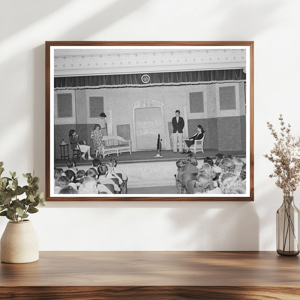 Schoolchildren Watching Senior Class Play San Augustine 1939