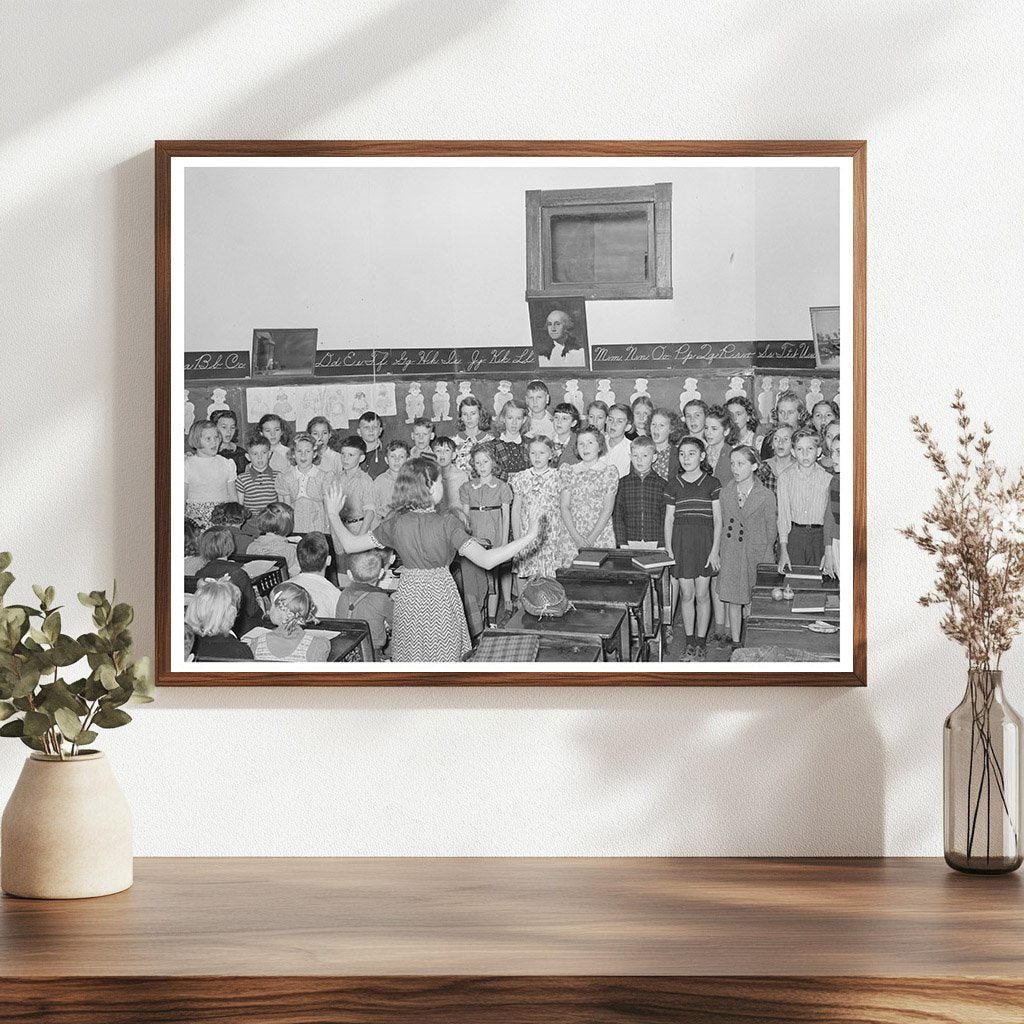 Grade School Glee Club in San Augustine Texas 1939