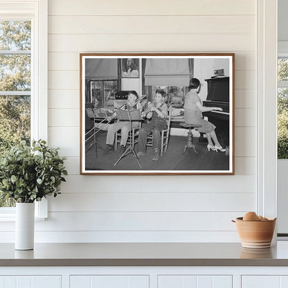 Grade School Music Lesson in San Augustine Texas 1939