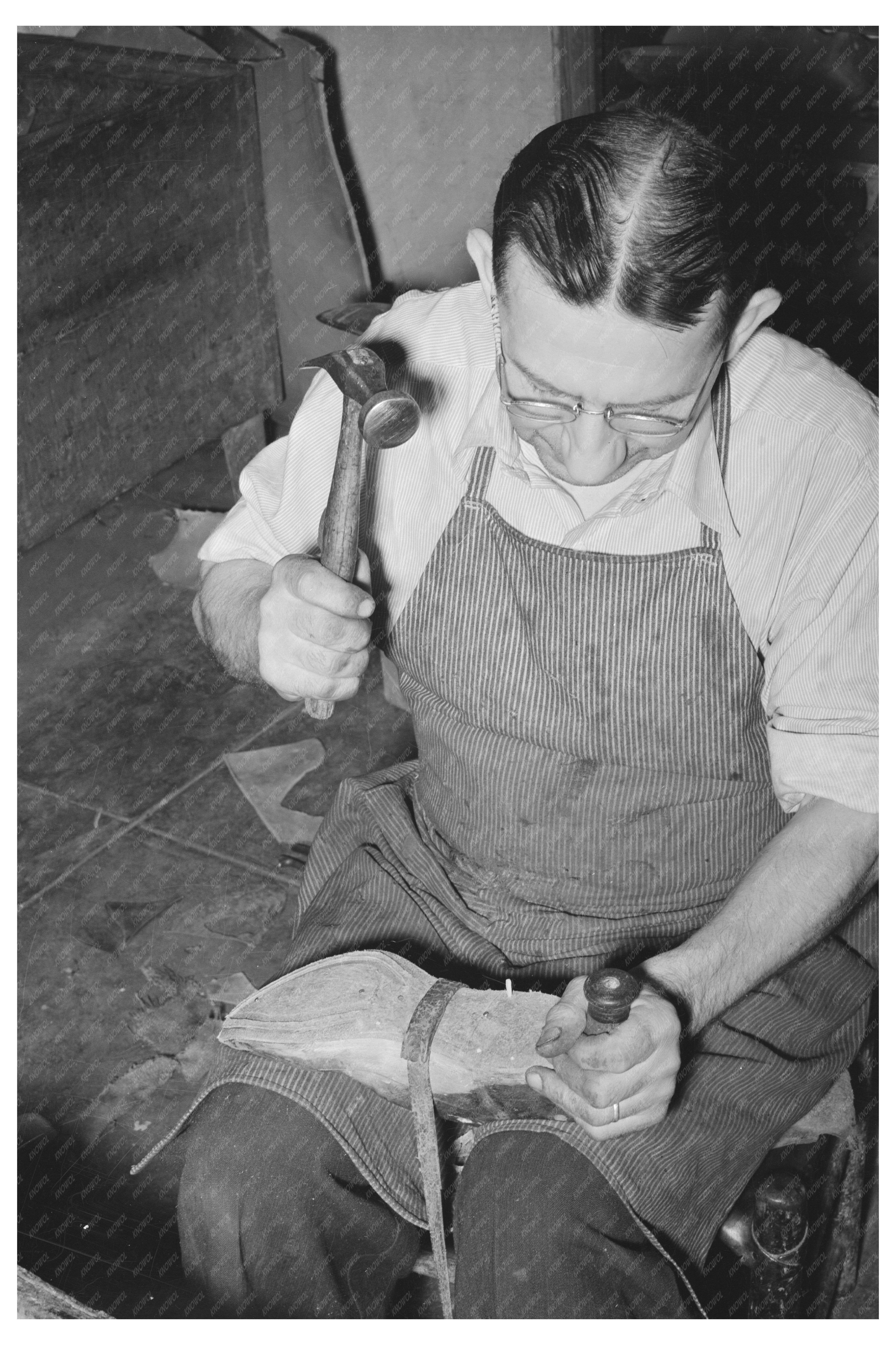 Bootmaker in Alpine Texas May 1939 Craftsmanship Scene