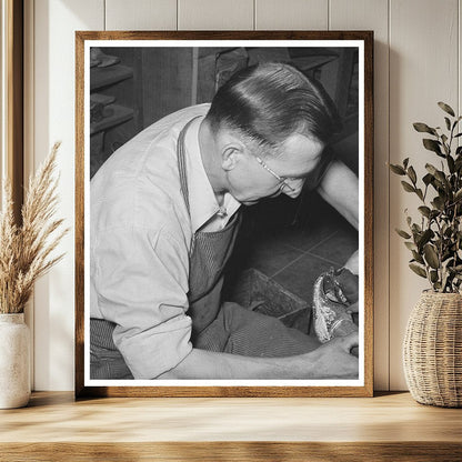 Bootmaker Crafting Boots in Alpine Texas May 1939
