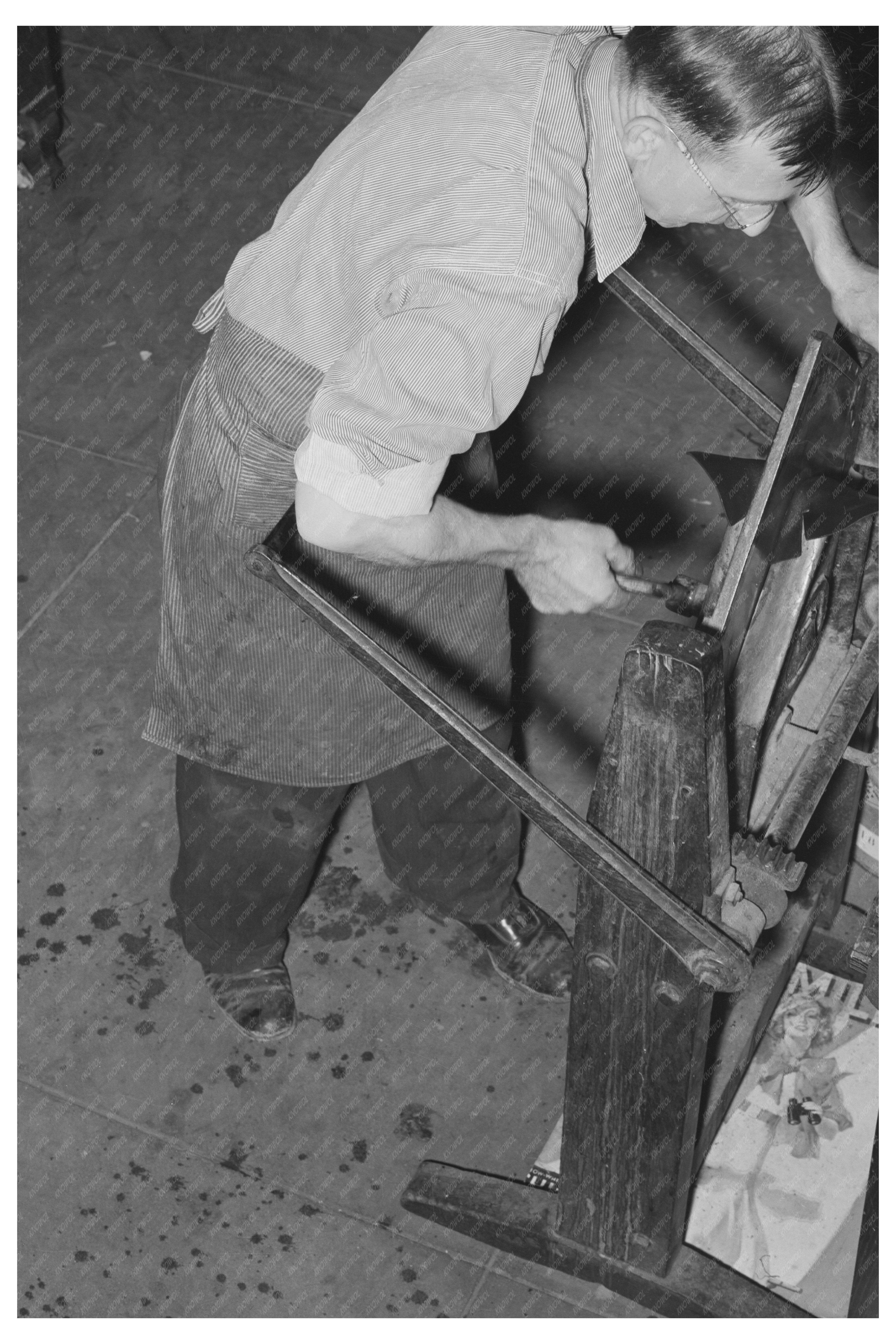 Bootmaking Workers with Leather in Alpine Texas 1939