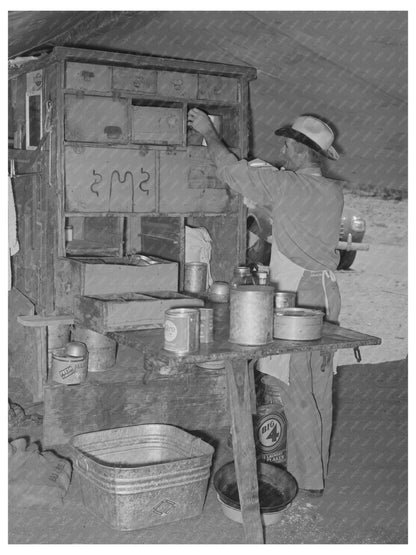 Cook at SMS Ranch Chuck Wagon Spur Texas May 1939