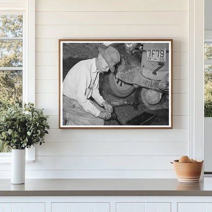 Migrant Steeplejack Working in Lincoln County Oklahoma 1939