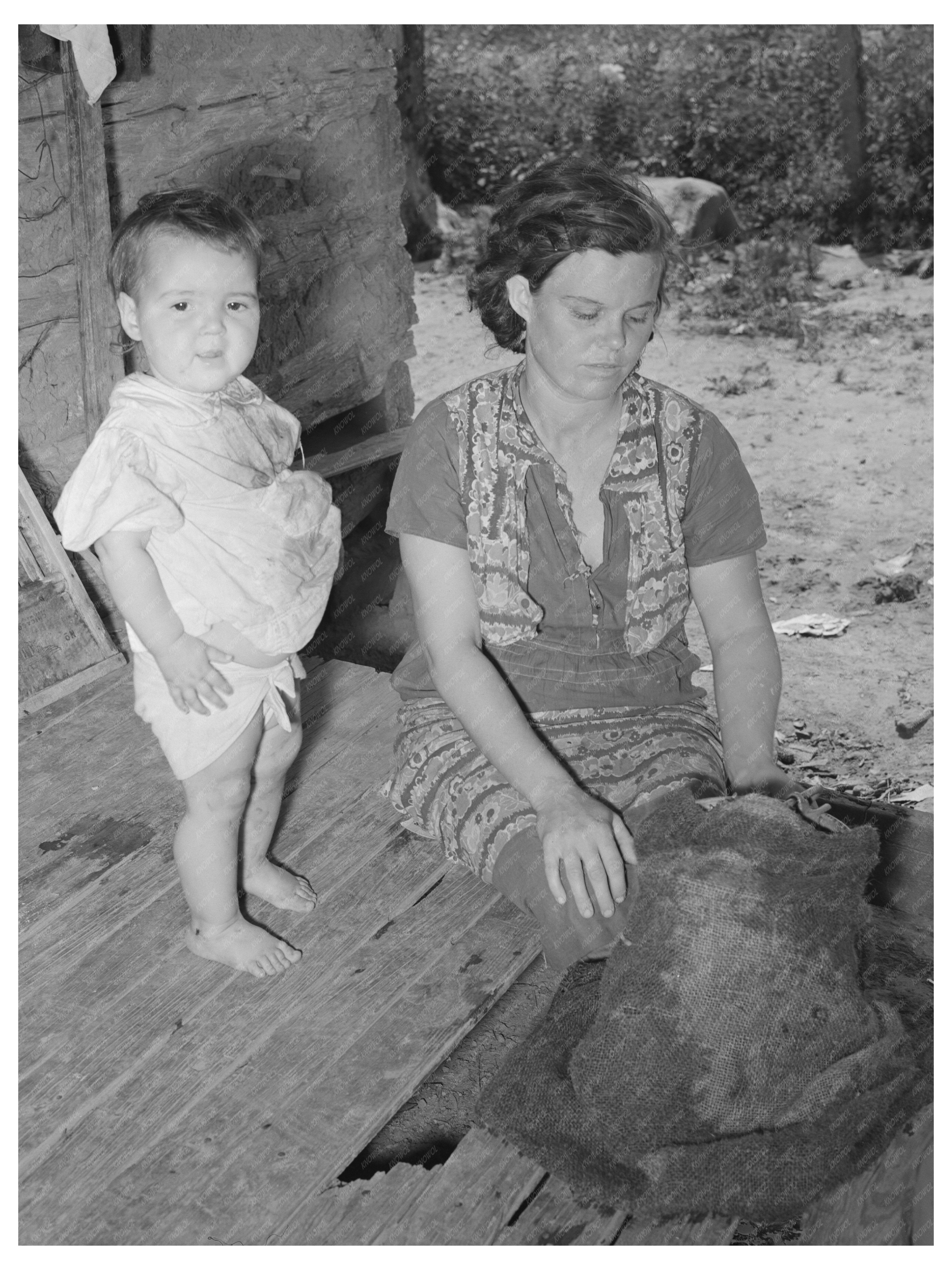 Wife and Child of Tenant Farmer Warner Oklahoma 1939