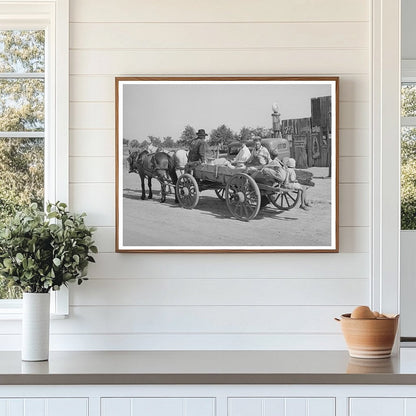 Farmers Wagon at Crossroads Store McIntosh County 1939