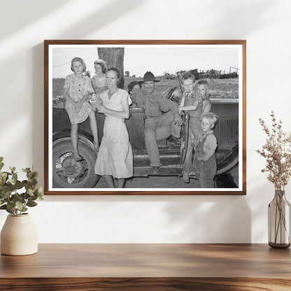 Agricultural Laborers in Oklahoma River Bottoms June 1939