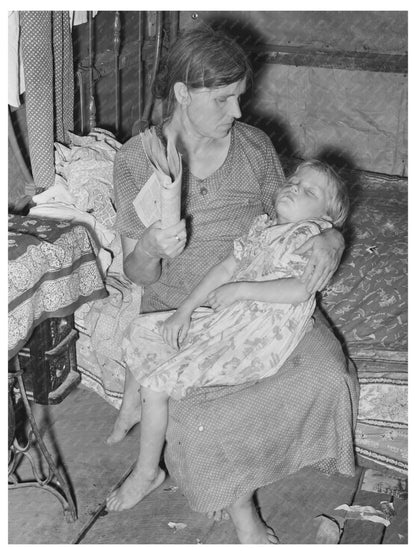 Wife and Child of Agricultural Laborer Tullahassee 1939