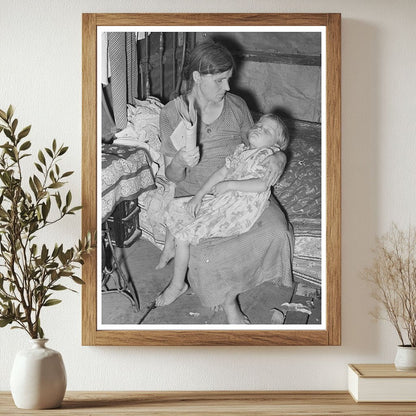 Wife and Child of Agricultural Laborer Tullahassee 1939