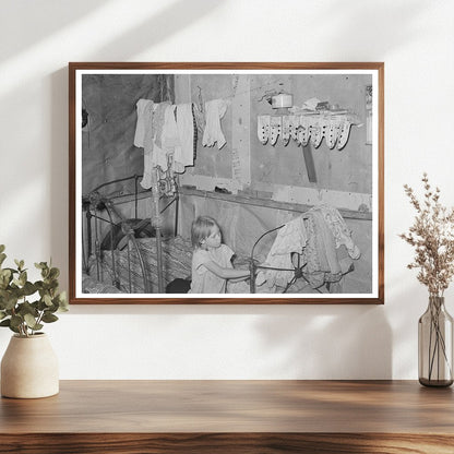 Vintage 1939 Tullahassee Bedroom Living Room Interior