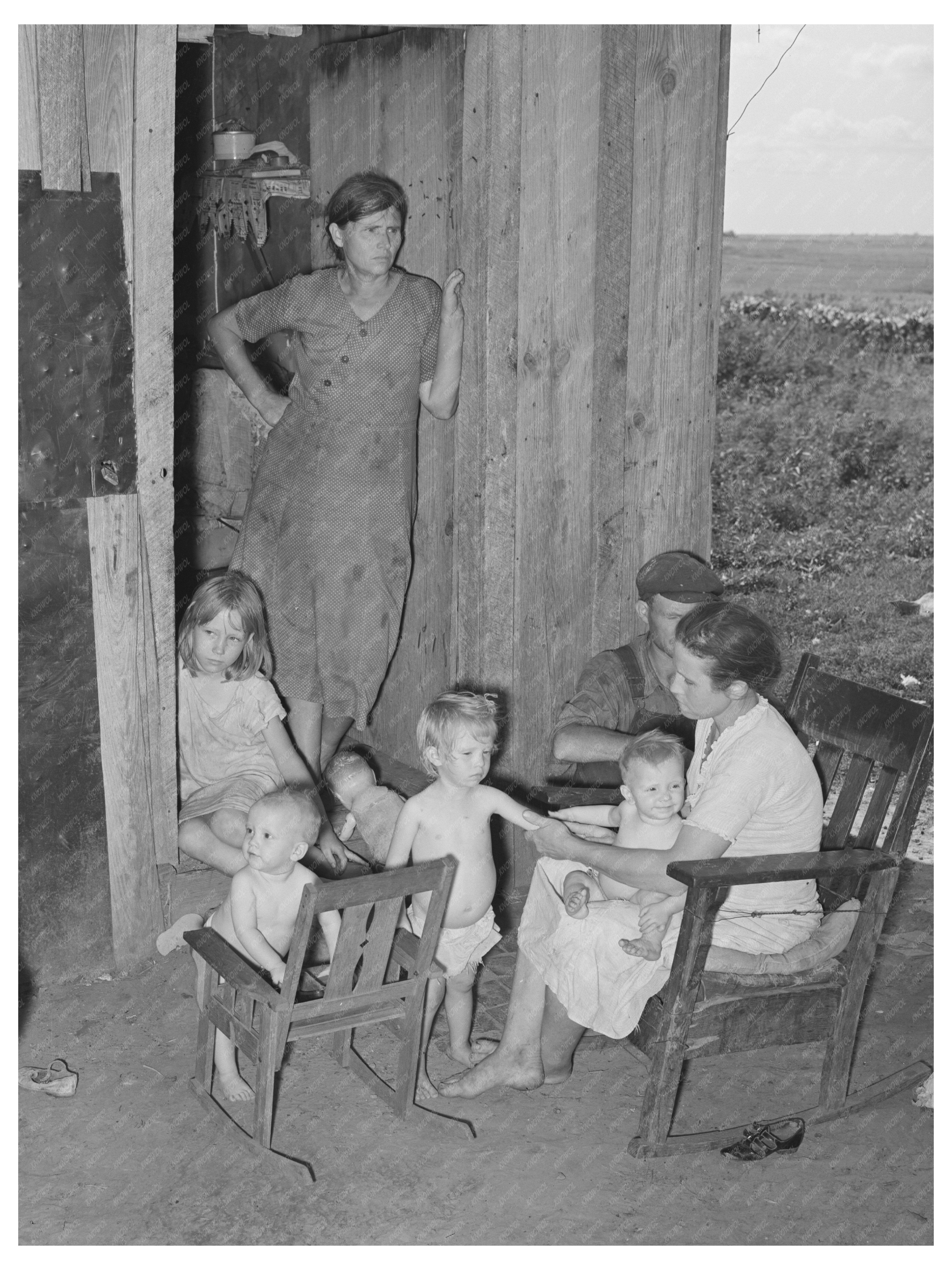 Agricultural Laborers and Children in Tullahassee 1939