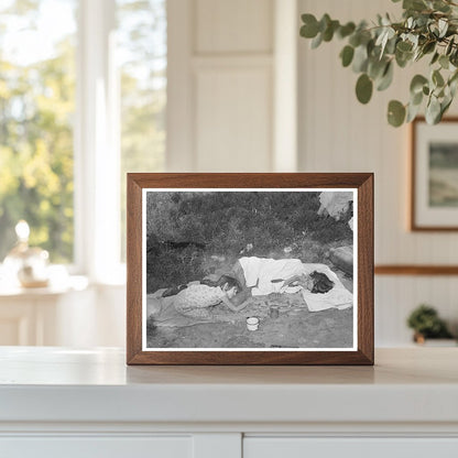 Tubercular Woman and Children in Oklahoma 1939