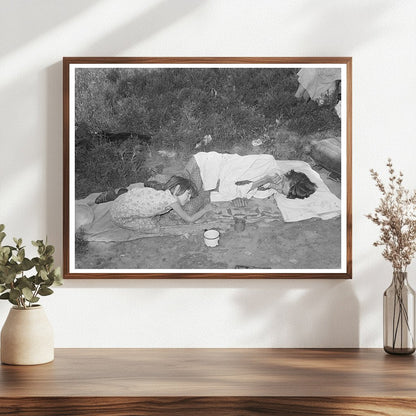 Tubercular Woman and Children in Oklahoma 1939