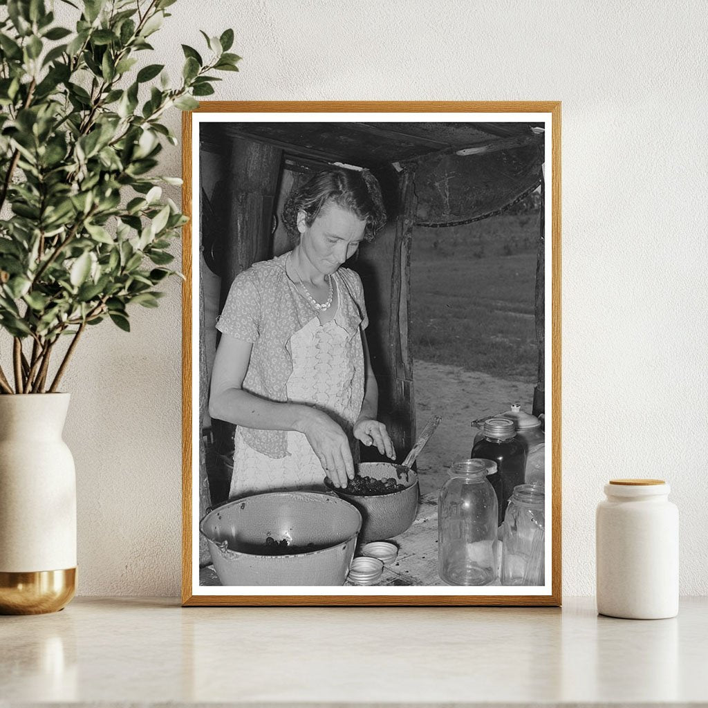 Canning Blackberries in Sequoyah County Oklahoma 1939