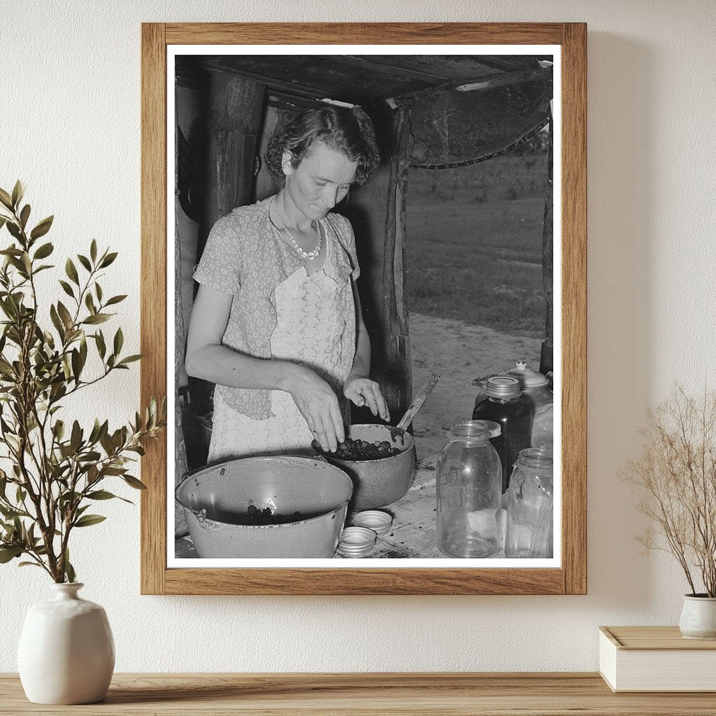 Canning Blackberries in Sequoyah County Oklahoma 1939