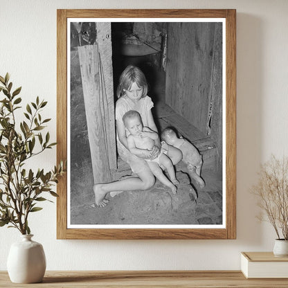 Children in Doorway of Home Tullahassee Oklahoma 1939